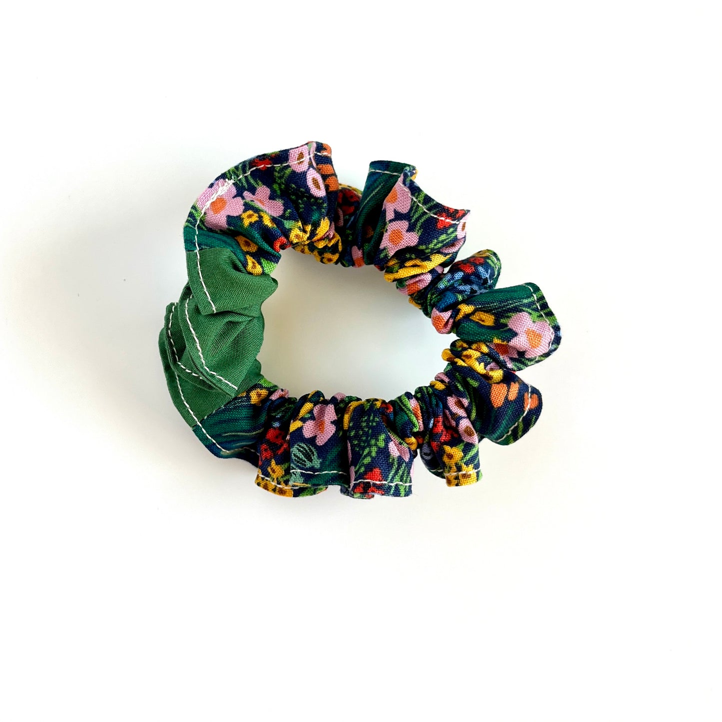 Scrappy Scrunchie | Field of Flowers