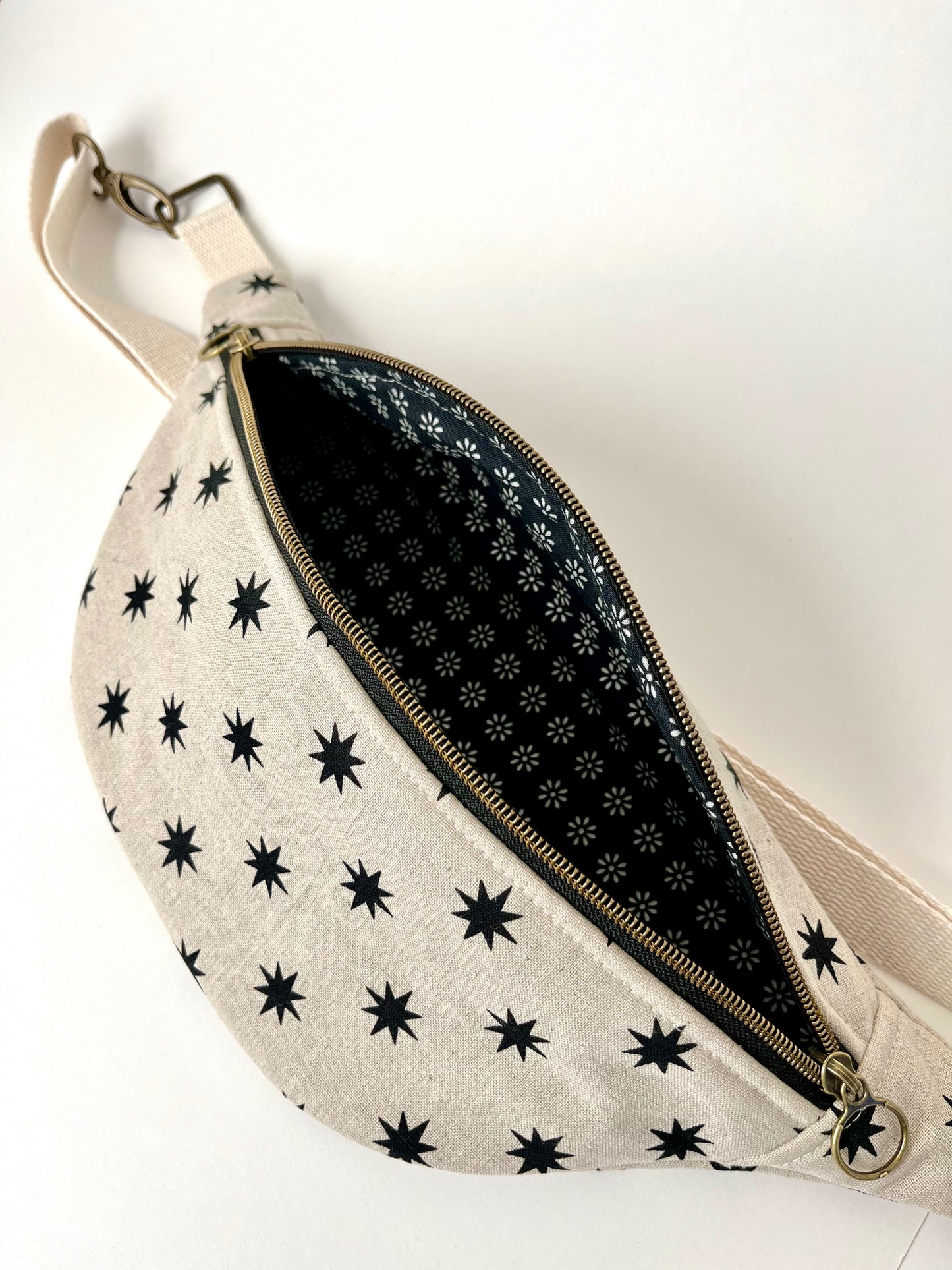 The Sling Bag | Starburst