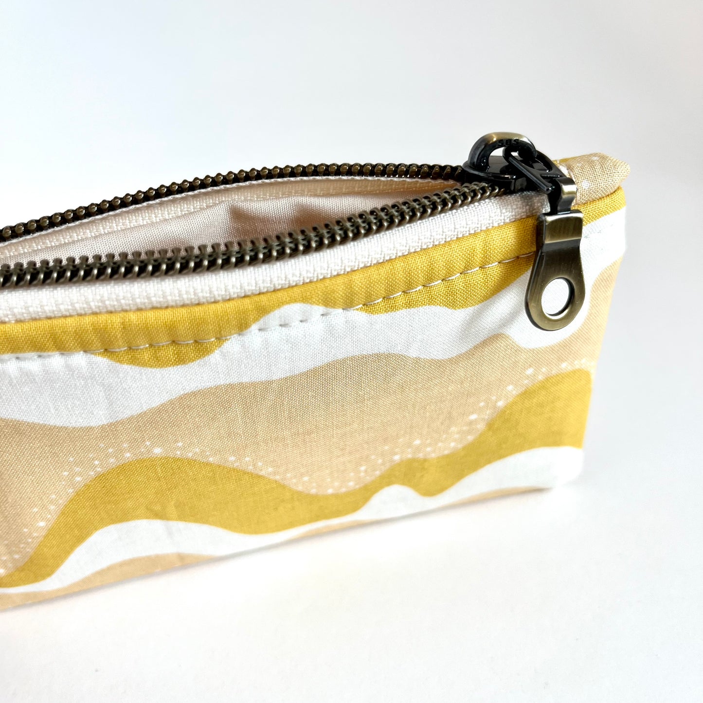 The Mini Pouch | Groovy Waves