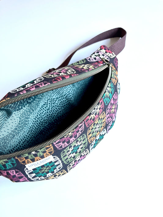 The Sling Bag | Granny Squares