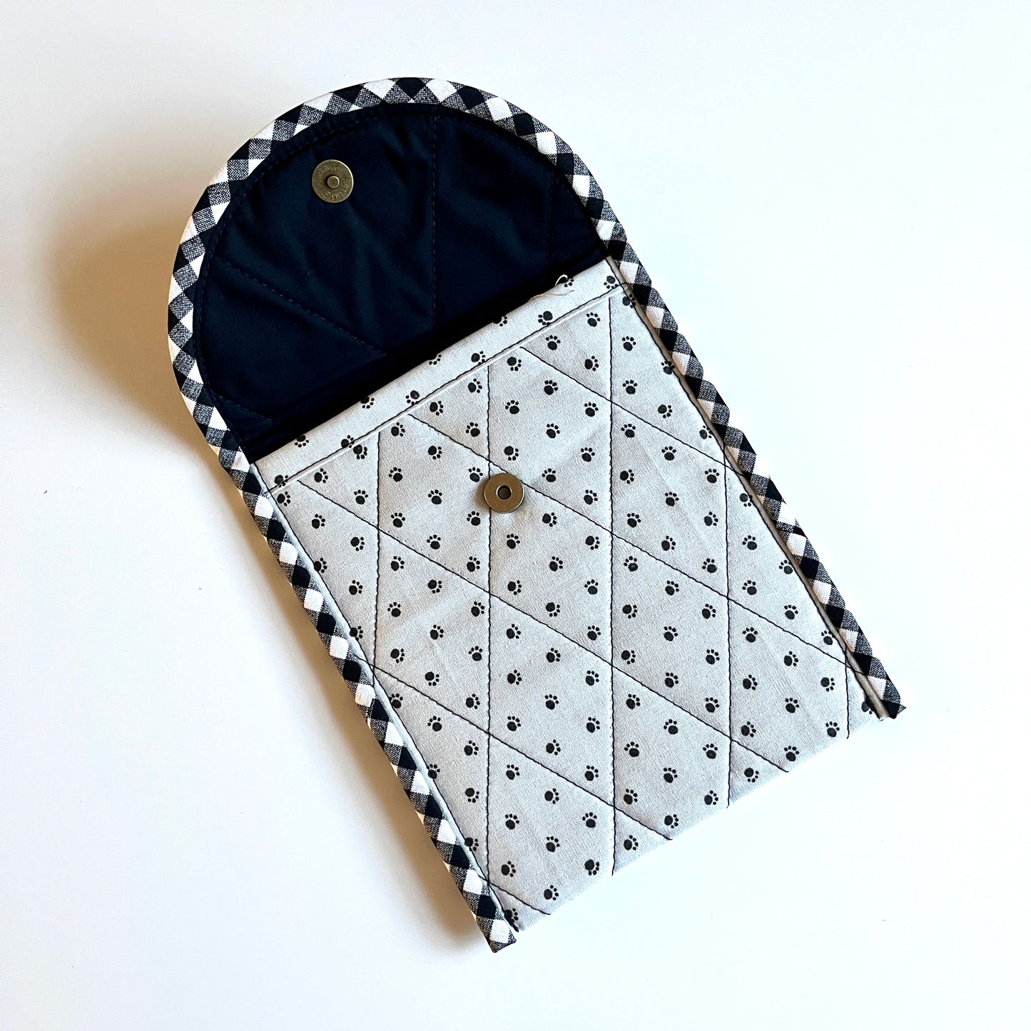 E-Reader Case | Paw Prints