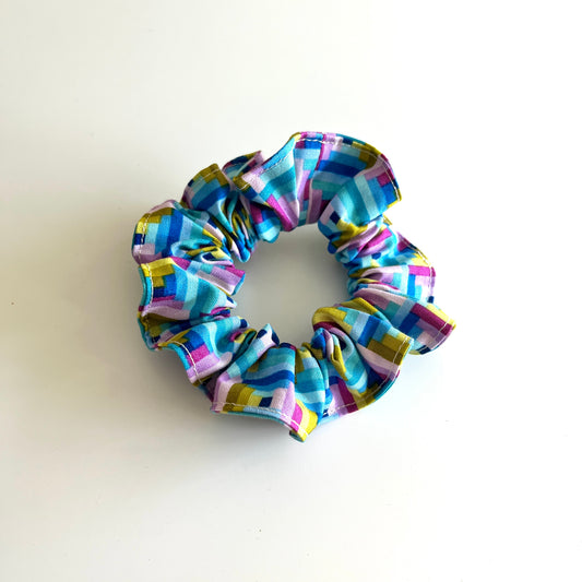 Scrappy Scrunchie | Log Cabin Quilt Block