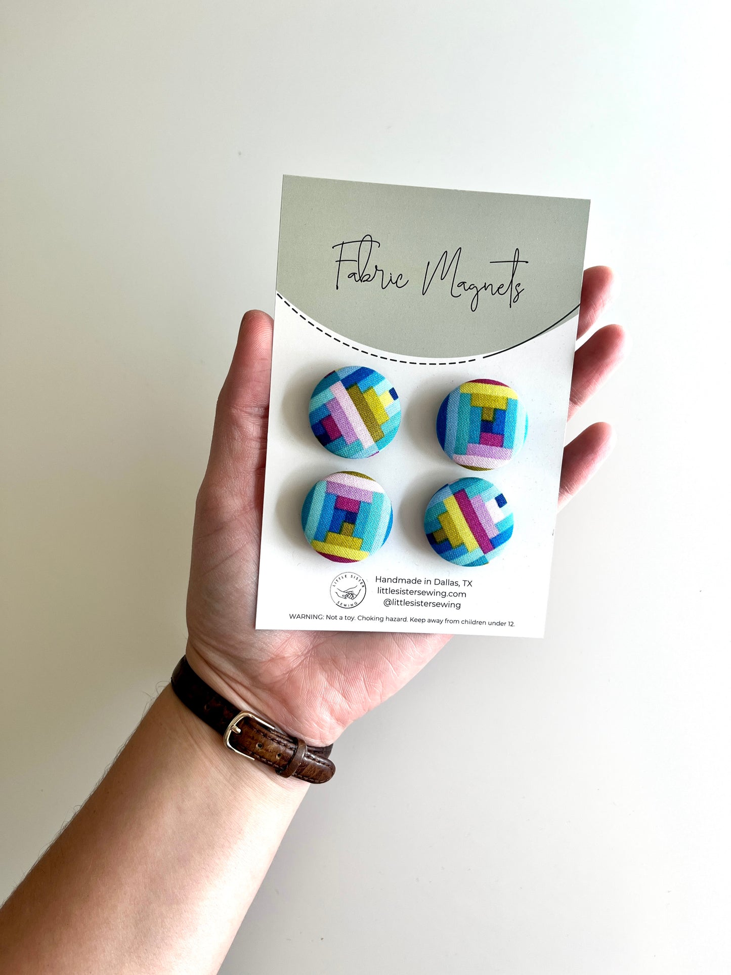 Fabric Magnets | Log Cabin Quilt Block