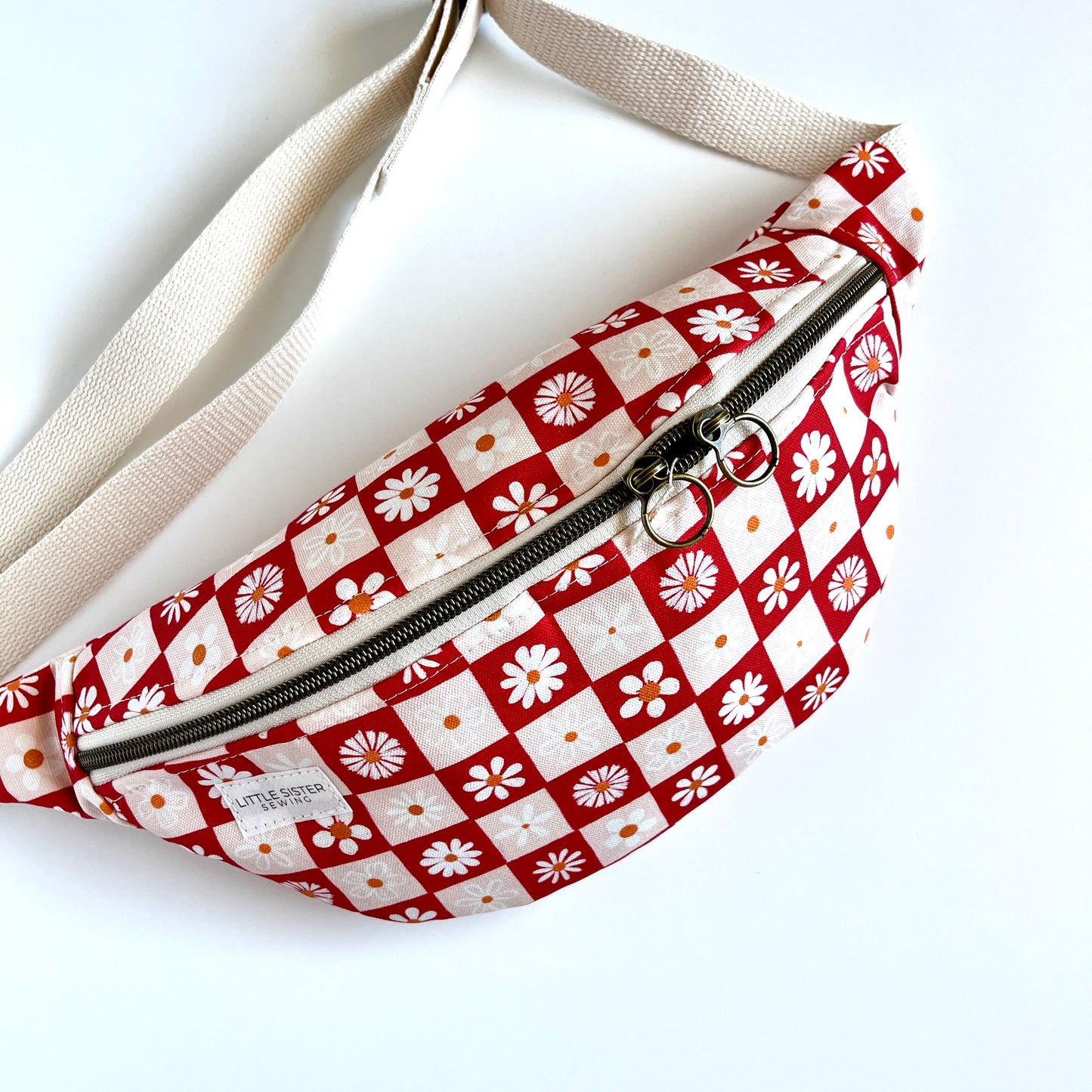 The Sling Bag | Daisy Picnic