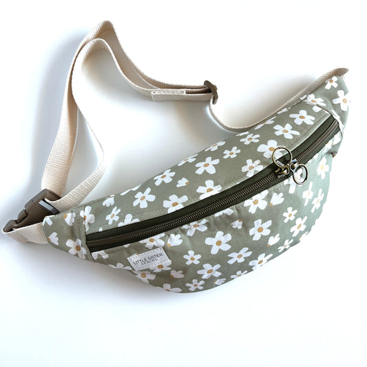 The Sling Bag | Daisies