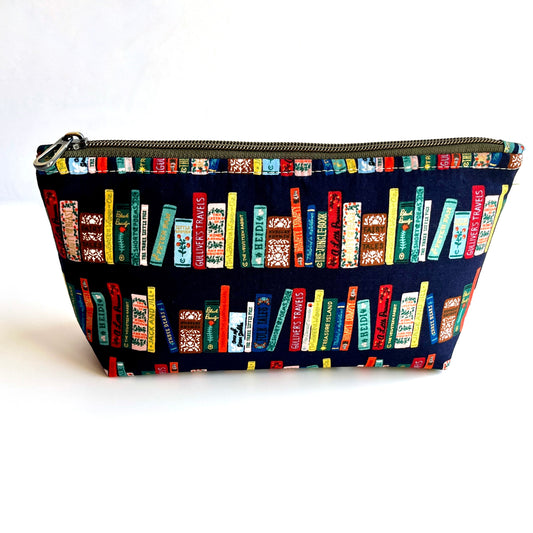 The Traveler Bag | Library