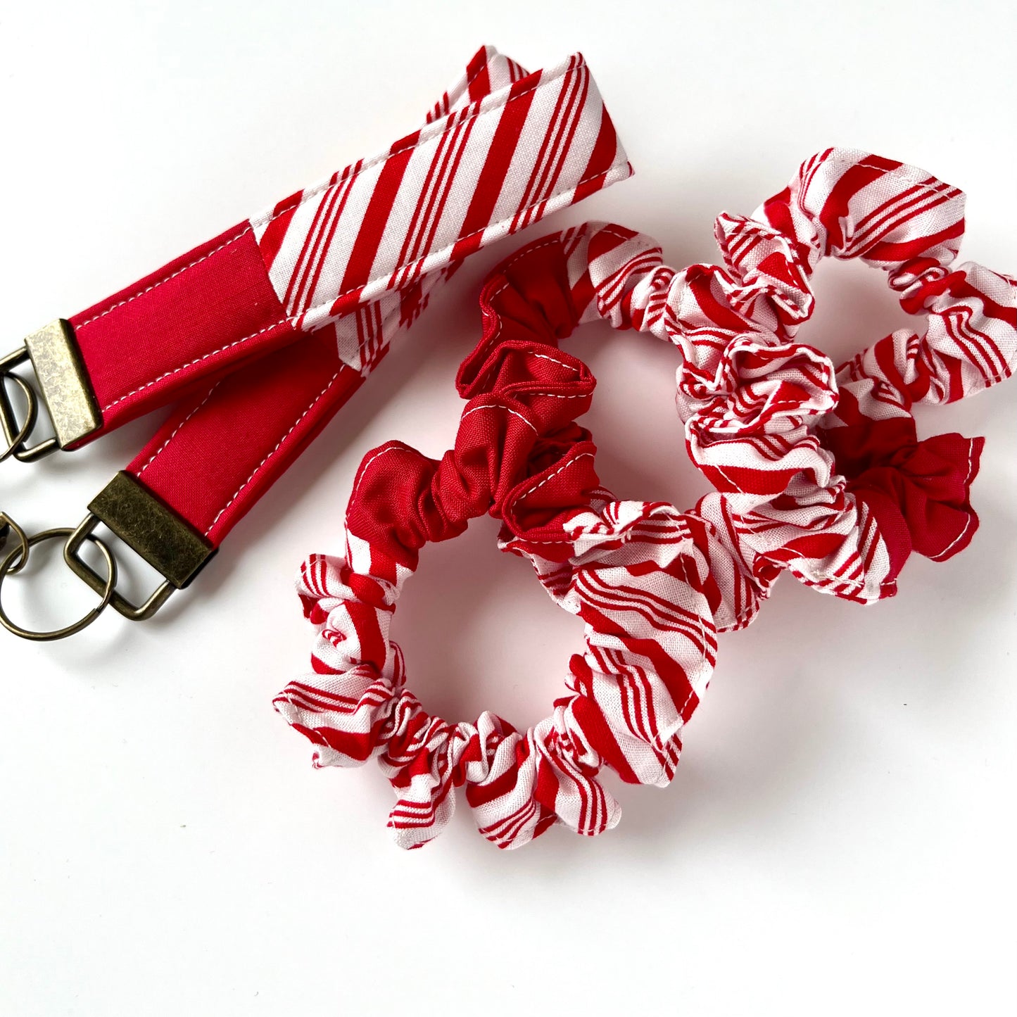 Scrappy Scrunchie | Candy Cane Stripe