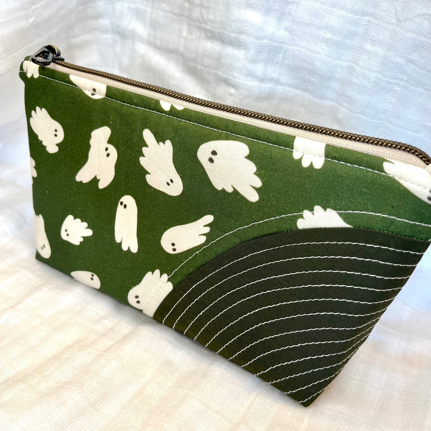 The Traveler Bag | Green Ghosts